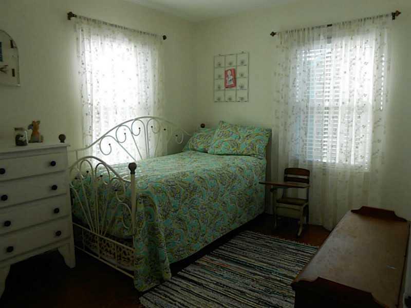Bedroom. 