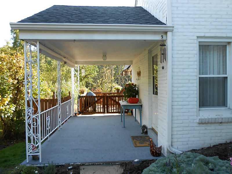 316 Patterson Road Bethel Park, PA 15102 - Photo 10 of 14 Exterior Back.
