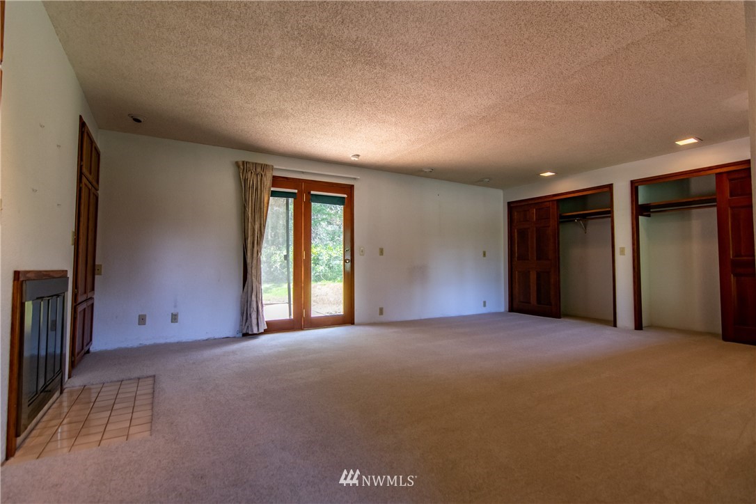 1653 Township Line Road Port Angeles, WA 98362 - Photo 19 of 25