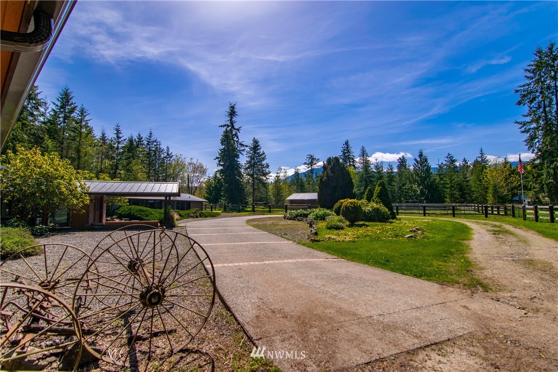 1653 Township Line Road Port Angeles, WA 98362 - Photo 6 of 25