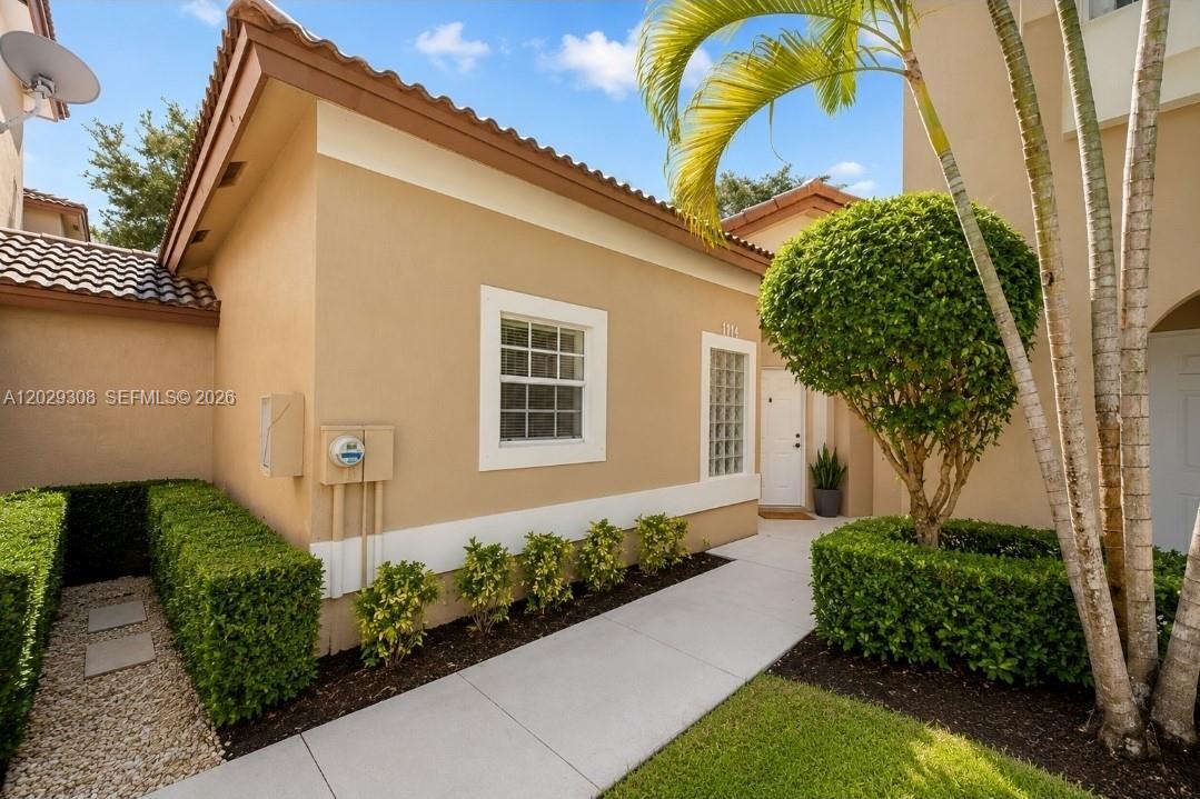 16143 Emerald Cove Road Weston, FL 33331 - Photo 1 of 7