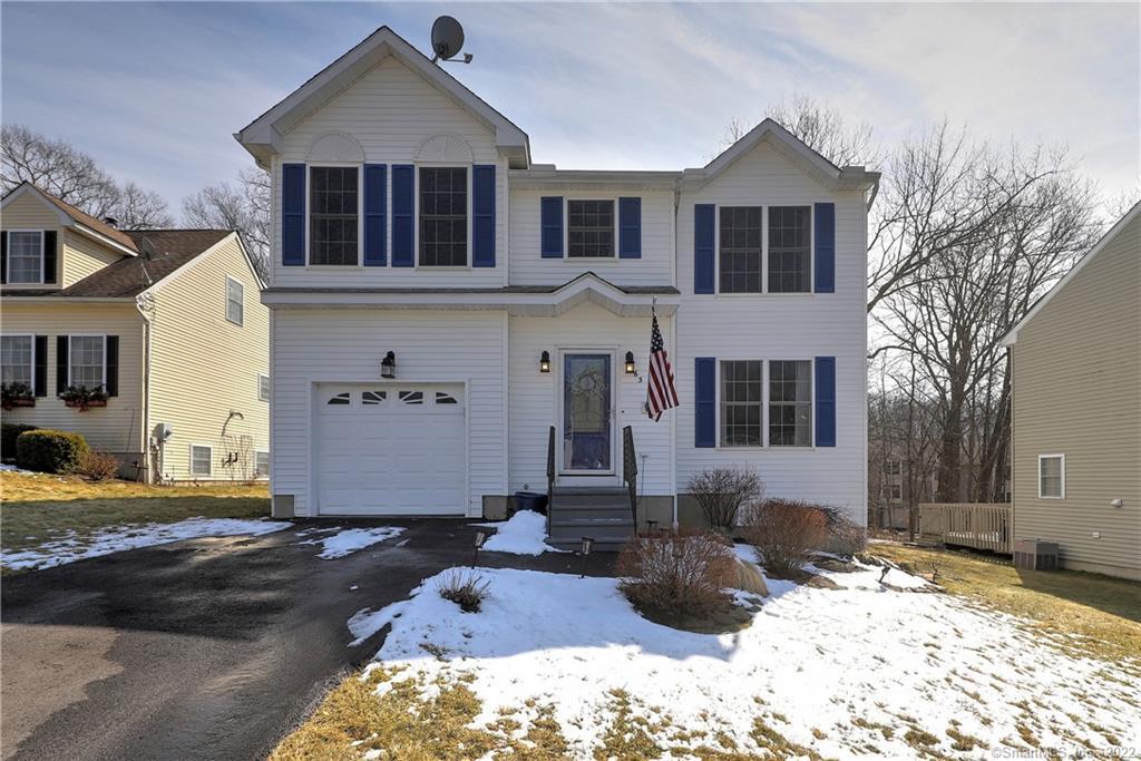 63 Taft Pointe Waterbury, CT 06708 - Photo 1 of 1 Gallery Image 1