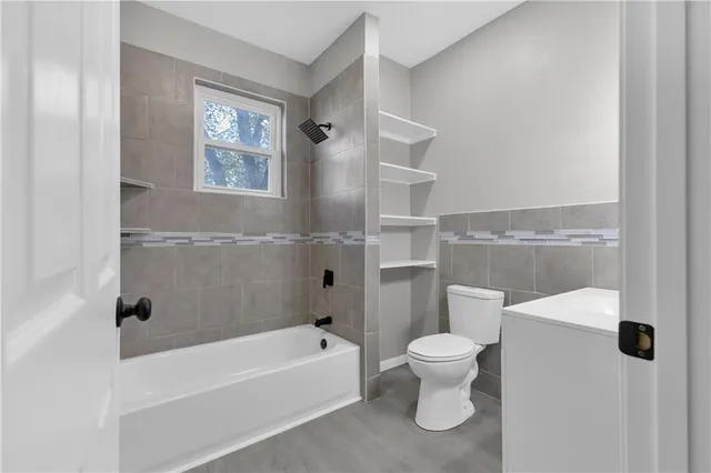 $295,000 | 5910 Easton Road, St. Joseph, MO 64507