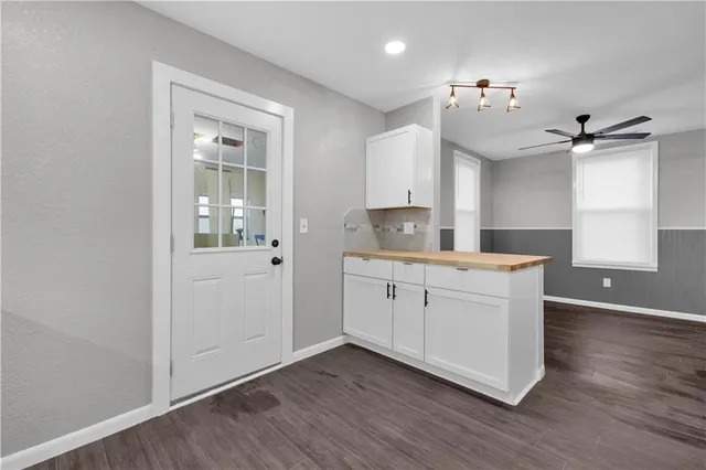 $295,000 | 5910 Easton Road, St. Joseph, MO 64507