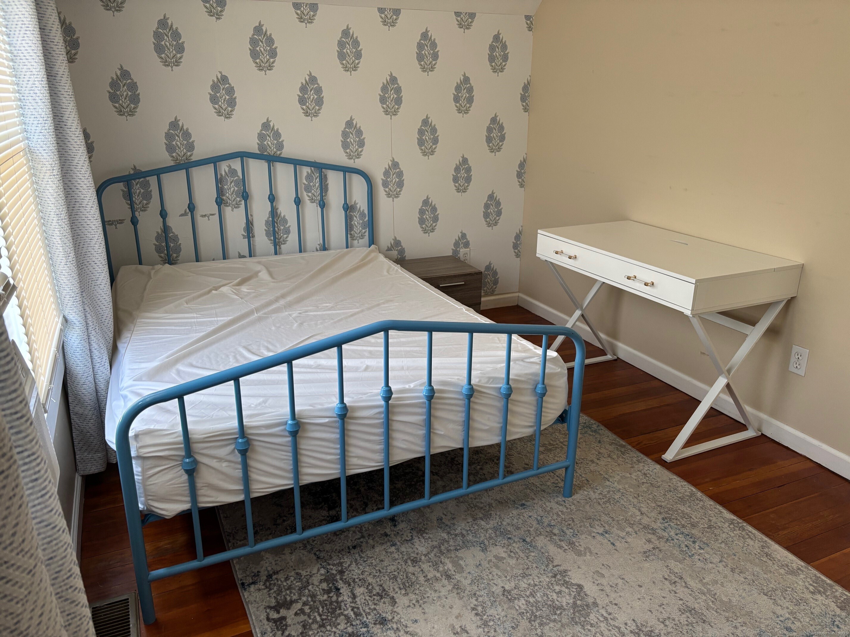 799 Rowland Road Fairfield, CT 06824 - Photo 12 of 15