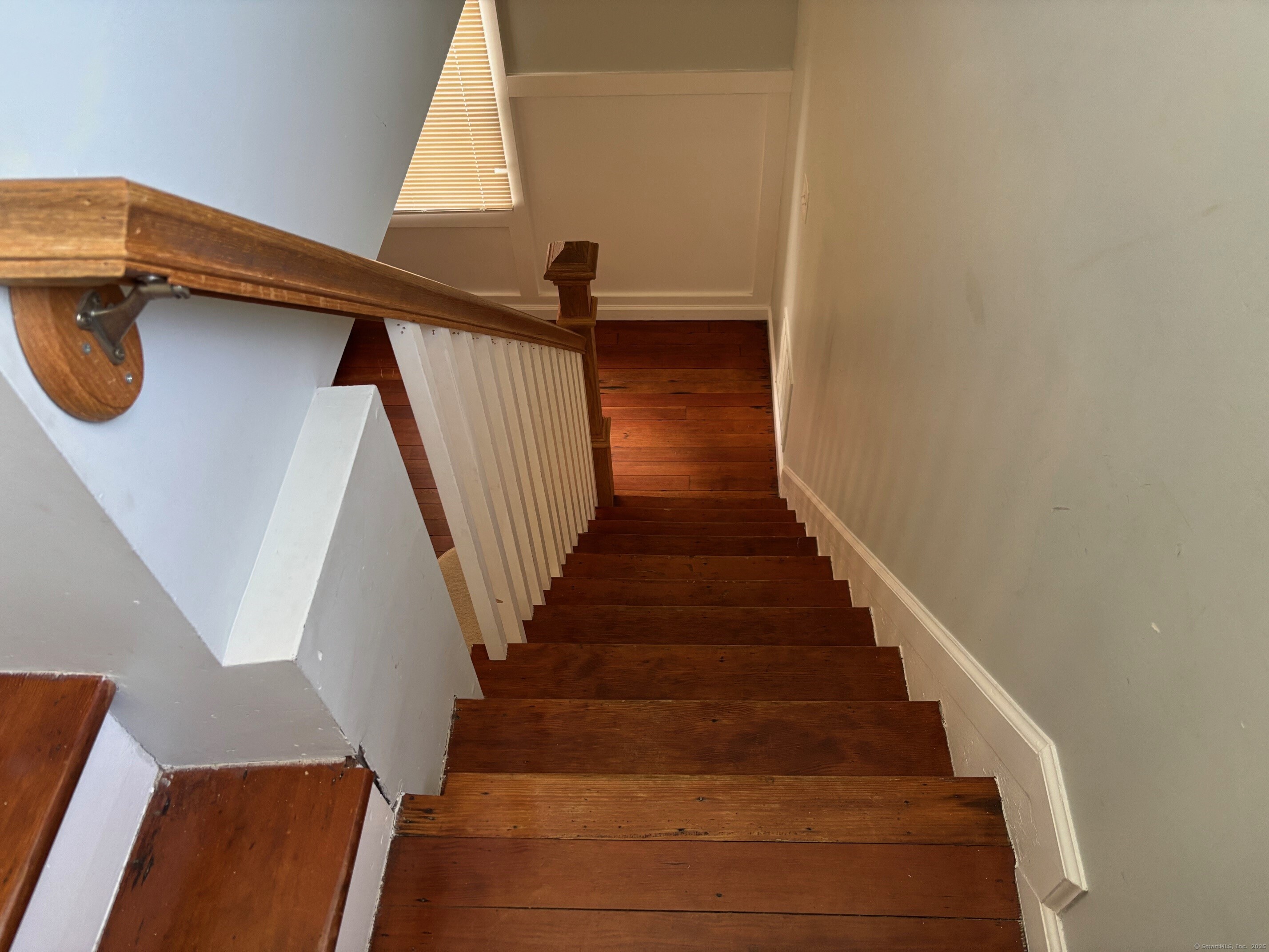 799 Rowland Road Fairfield, CT 06824 - Photo 8 of 15