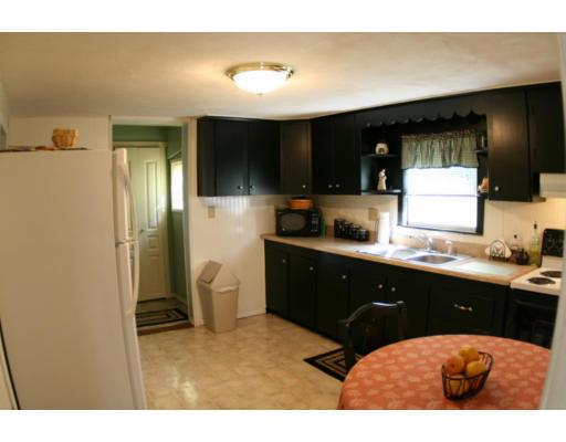 123 Killdeer Road Webster, MA 01570 - Photo 3 of 9 Gallery Image 3