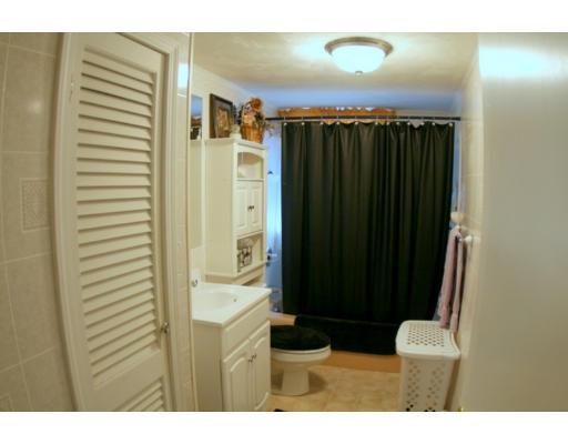 123 Killdeer Road Webster, MA 01570 - Photo 4 of 9 Gallery Image 4