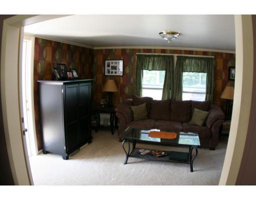 123 Killdeer Road Webster, MA 01570 - Photo 7 of 9 Gallery Image 7