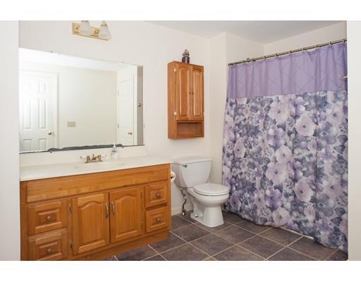 276 Mendon Road Northbridge, MA 01534 - Photo 19 of 28 Gallery Image 19