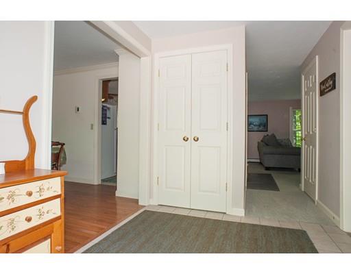 276 Mendon Road Northbridge, MA 01534 - Photo 4 of 28 Gallery Image 4