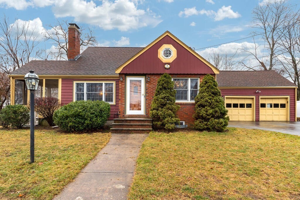 6 Girard Road Stoneham, MA 02180 - Photo 1 of 28 Gallery Image 1