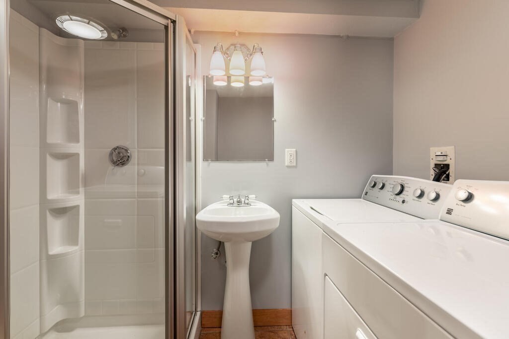 6 Girard Road Stoneham, MA 02180 - Photo 24 of 28 Gallery Image 24