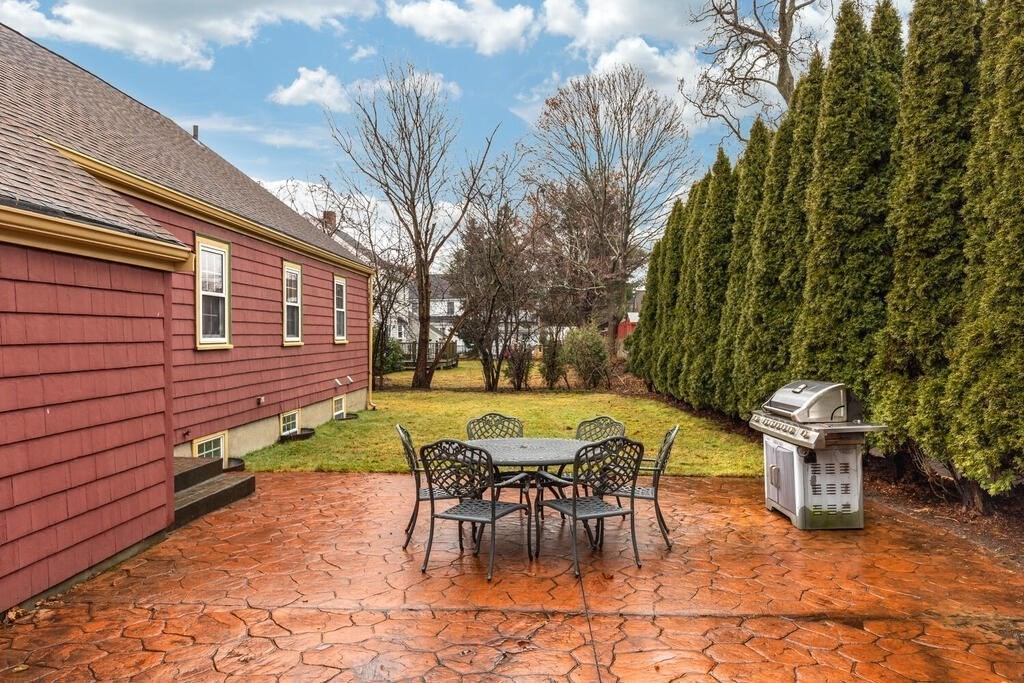 6 Girard Road Stoneham, MA 02180 - Photo 27 of 28 Gallery Image 27