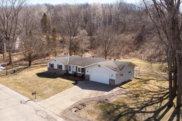 $450,000 | 4106 Cardinal Lane, La Crosse, WI 54601