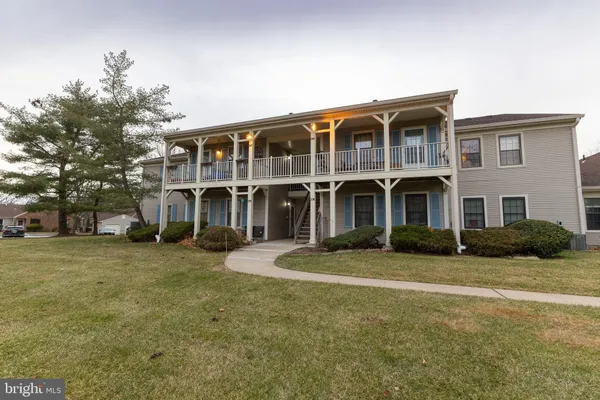 $365,000 | 243 Wycoff Way West, East Brunswick, NJ 08816
