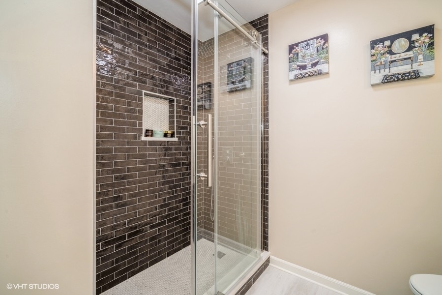 1922 Hopi Lane Mount Prospect, IL 60056 - Photo 16 of 18
