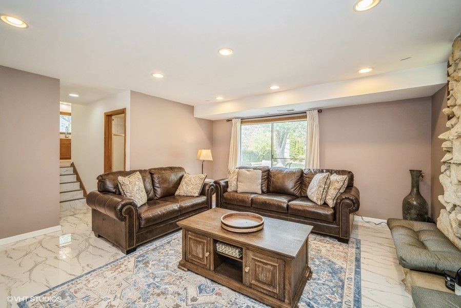 1922 Hopi Lane Mount Prospect, IL 60056 - Photo 10 of 18