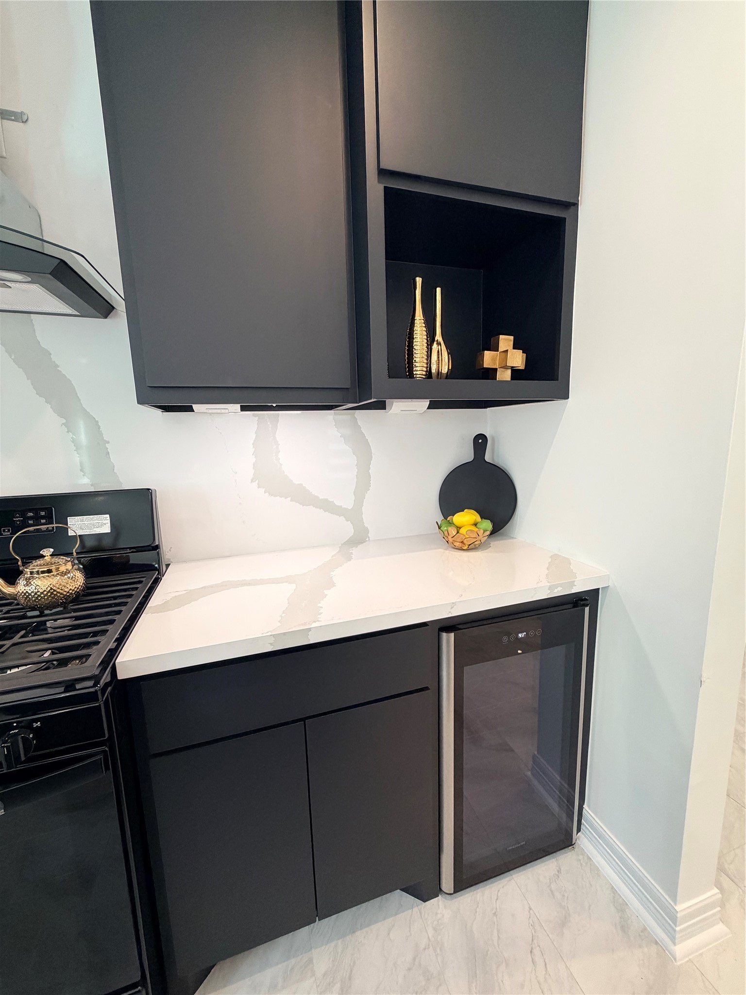 4501 Hirsch Road Houston, TX 77026 - Photo 26 of 30 a bathroom with a sink and a mirror