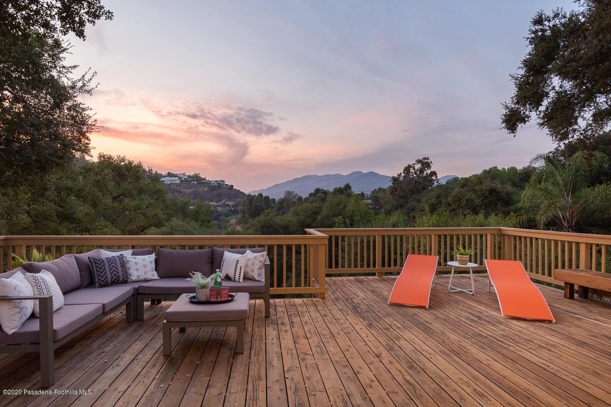 1839 North Arroyo Boulevard Pasadena, CA 91103 - Photo 28 of 36