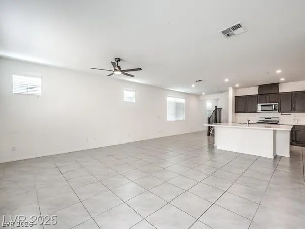 $2,800 | 6130 Sinks Canyon Avenue, Las Vegas, NV 89130