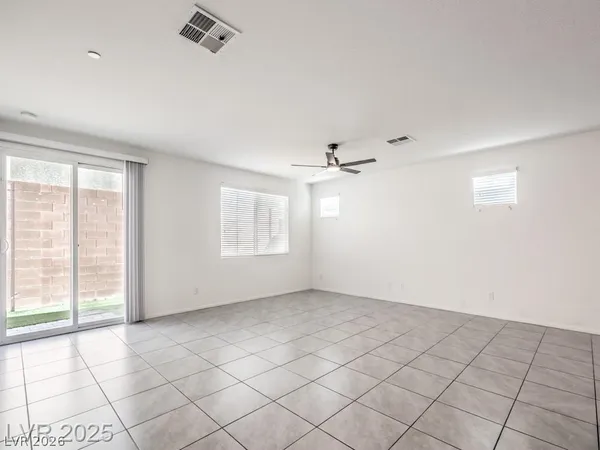 $2,800 | 6130 Sinks Canyon Avenue, Las Vegas, NV 89130