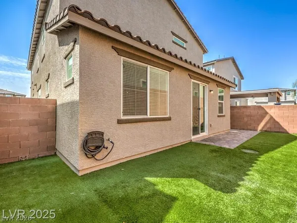 $2,800 | 6130 Sinks Canyon Avenue, Las Vegas, NV 89130