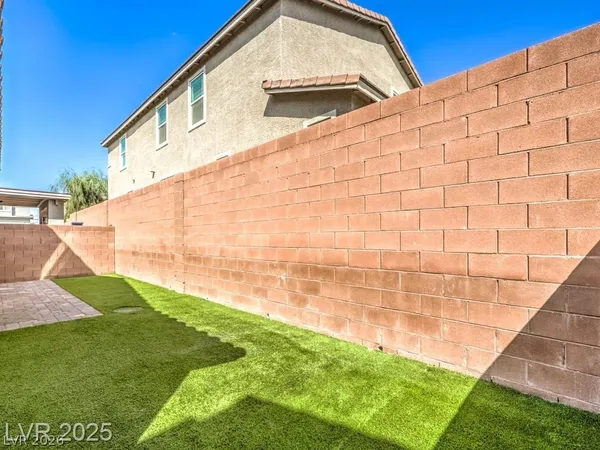 $2,800 | 6130 Sinks Canyon Avenue, Las Vegas, NV 89130