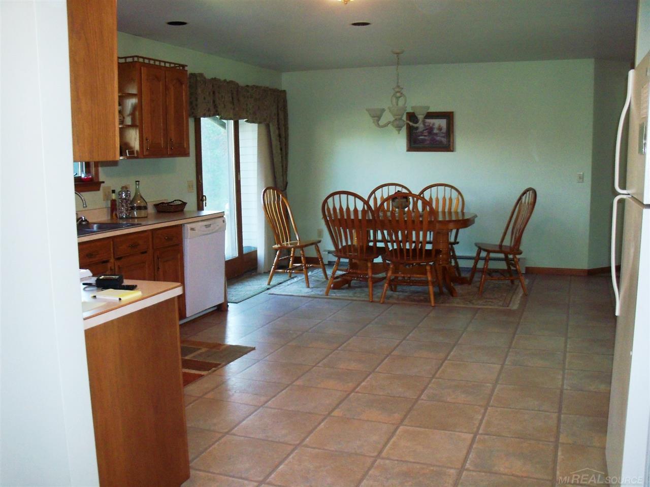 4747 Downington Road Deckerville, MI 48427 - Photo 8 of 22 31264129-7.JPG