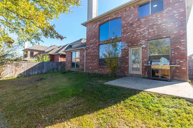 $2,890 | 1127 Ranch Vista Drive, Irving, TX 75063