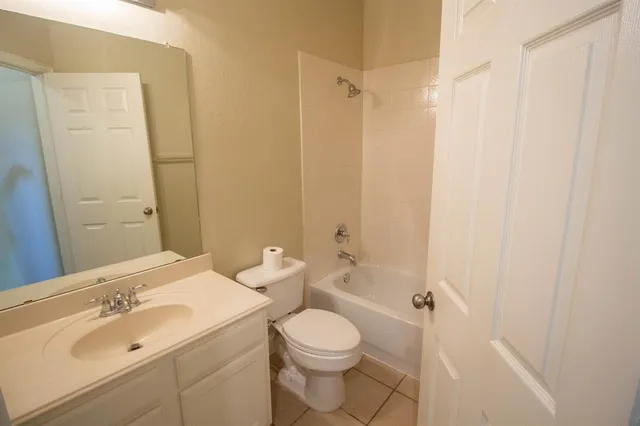 $2,890 | 1127 Ranch Vista Drive, Irving, TX 75063