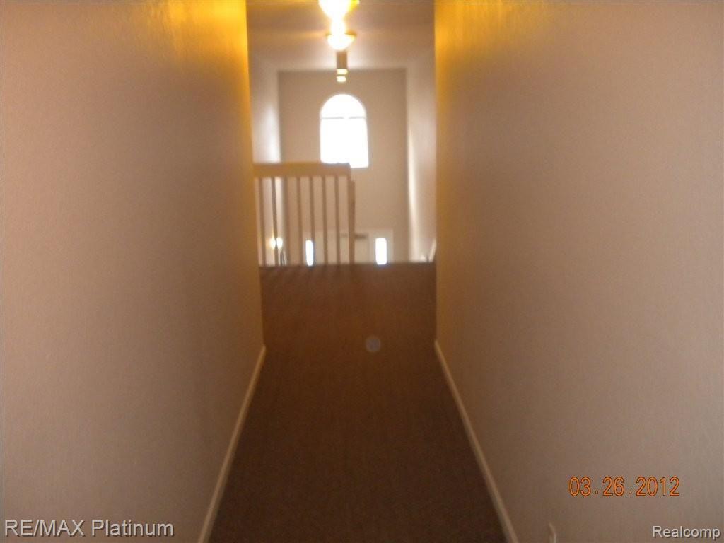 613 Curzon Court, Unit 56 Howell, MI 48843 - Photo 14 of 20 DSCN3084.JPG
