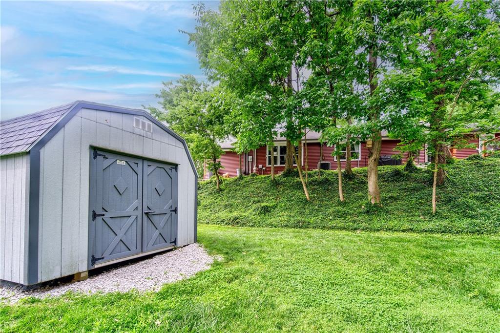 12108 Oak Ridge Road Independence, MO 64052 - Photo 49 of 51