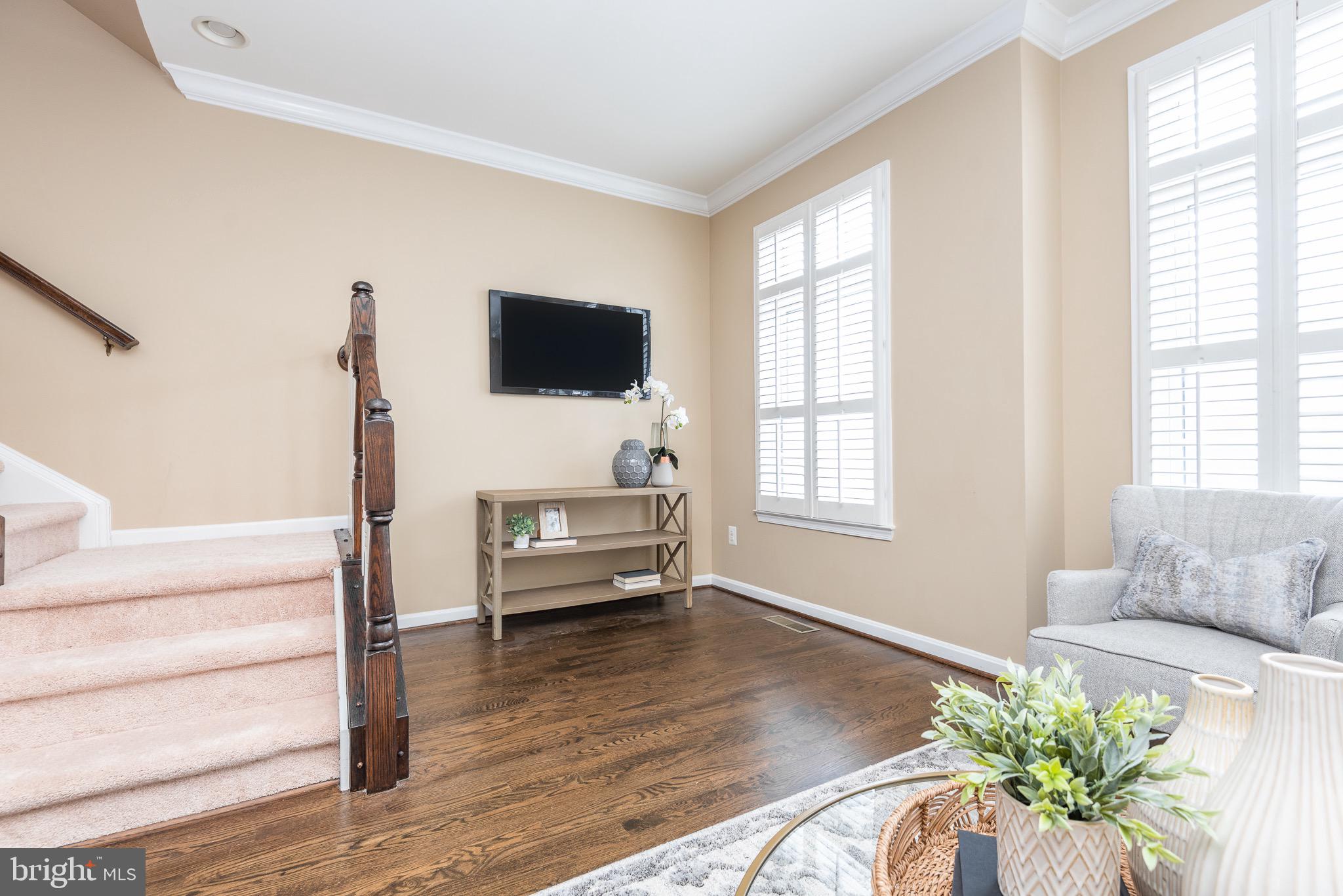 12096 Kinsley Place Reston, VA 20190 - Photo 16 of 28