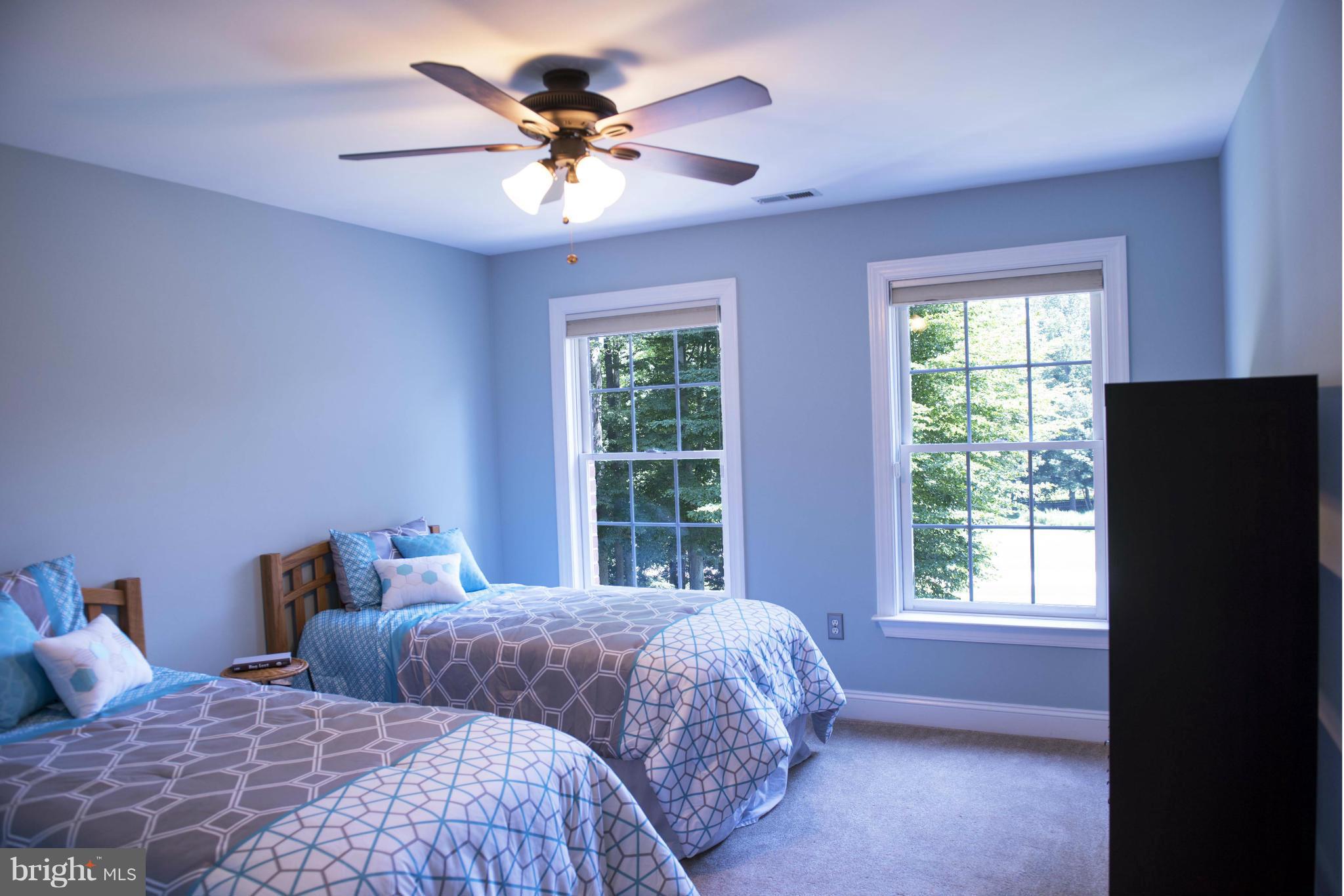 3555 Old Trail Road Edgewater, MD 21037 - Photo 11 of 30 Bedroom w/shared bath overlooking the golf course