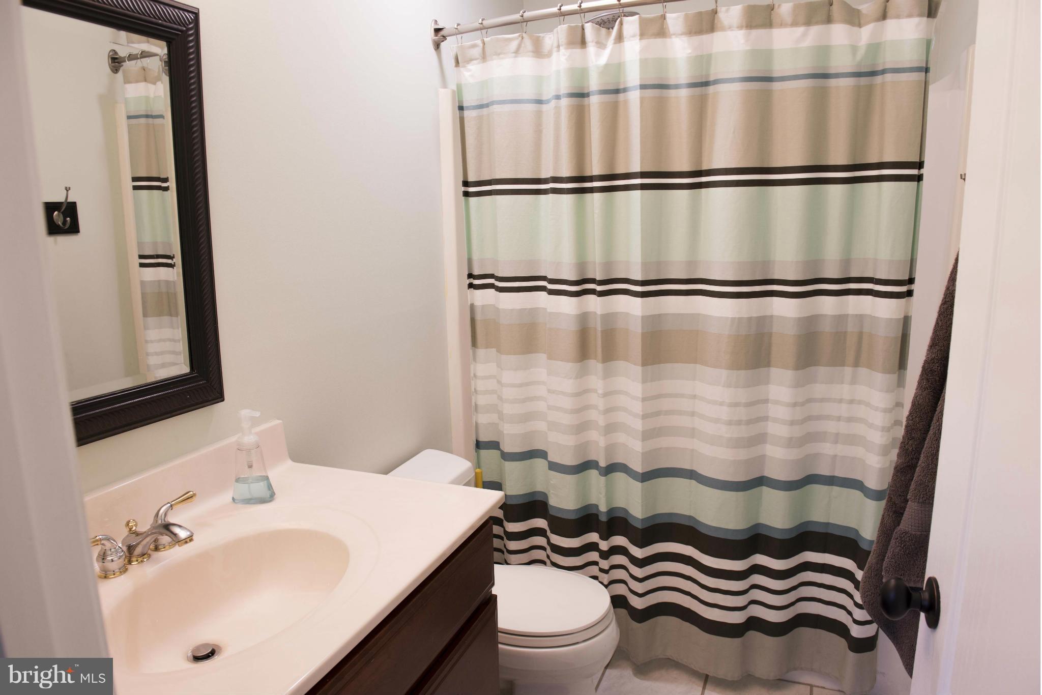 3555 Old Trail Road Edgewater, MD 21037 - Photo 18 of 30 Bath to Bedroom