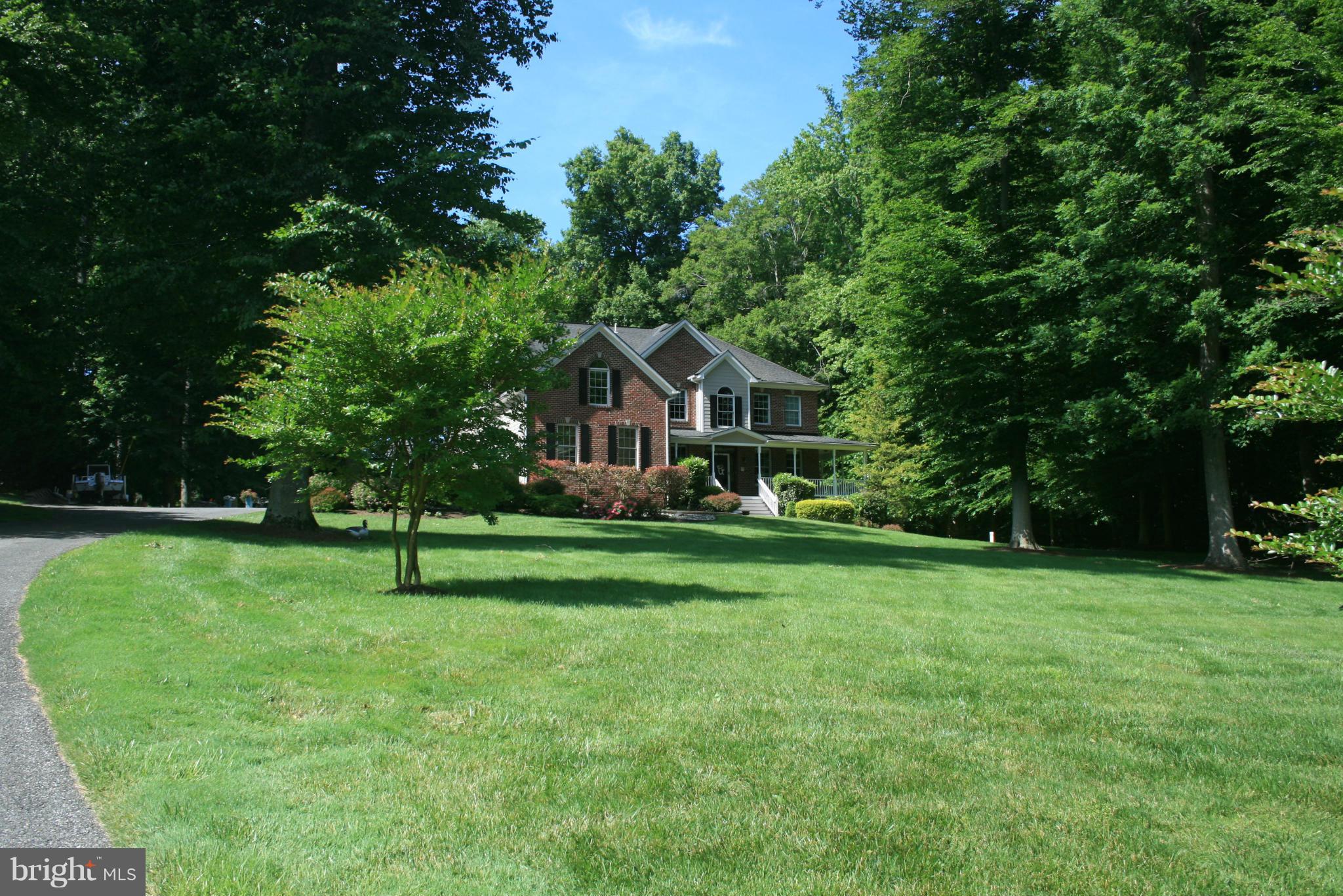 3555 Old Trail Road Edgewater, MD 21037 - Photo 27 of 30 Gently sloping front yd w/golf course views