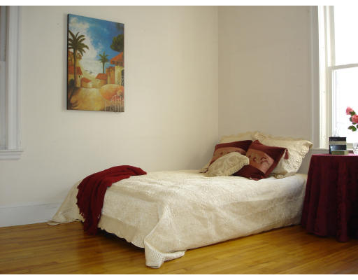41 Rangeley Road, Unit 41 Watertown, MA 02472 - Photo 2 of 8 Gallery Image 2