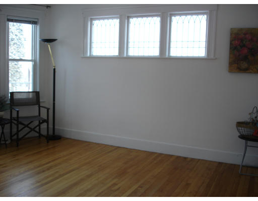 41 Rangeley Road, Unit 41 Watertown, MA 02472 - Photo 3 of 8 Gallery Image 3