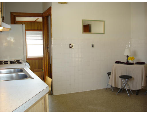41 Rangeley Road, Unit 41 Watertown, MA 02472 - Photo 5 of 8 Gallery Image 5