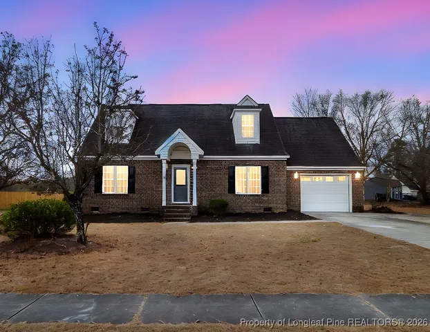 $259,900 | 122 Spring Valley Drive, Raeford, NC 28376