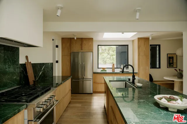 $2,795,000 | 5649 Valley Oak Drive, Los Angeles, CA 90068