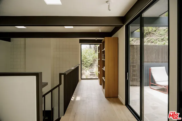 $2,795,000 | 5649 Valley Oak Drive, Los Angeles, CA 90068