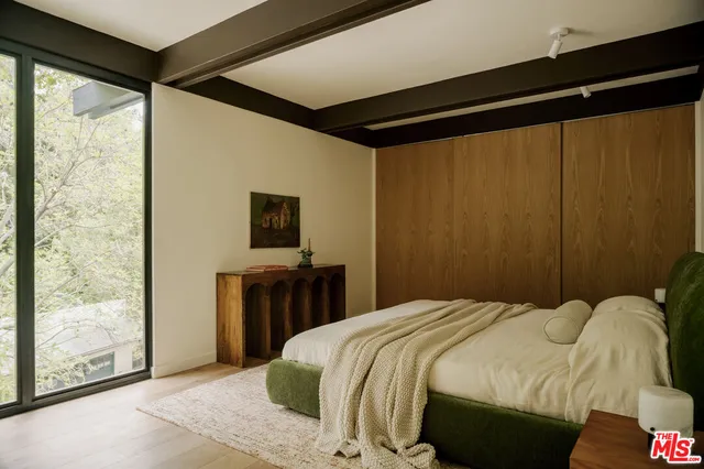 $2,795,000 | 5649 Valley Oak Drive, Los Angeles, CA 90068