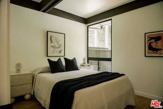 $2,795,000 | 5649 Valley Oak Drive, Los Angeles, CA 90068