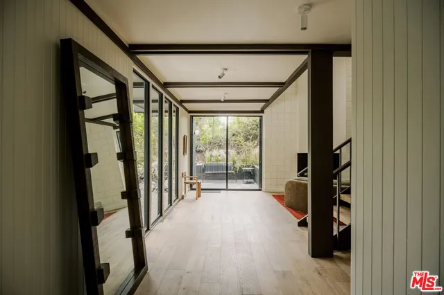 $2,795,000 | 5649 Valley Oak Drive, Los Angeles, CA 90068