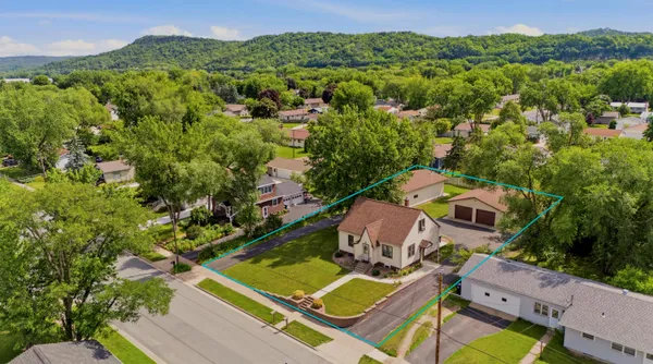 $385,000 | 310 9th Avenue North, Onalaska, WI 54650