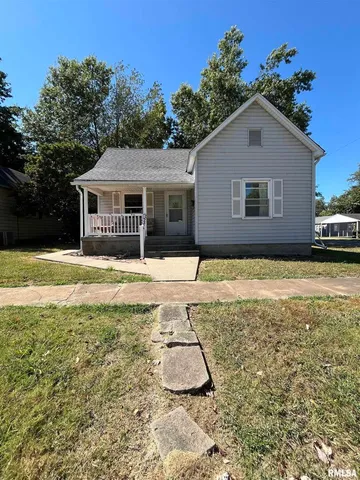 $68,900 | 421 North 21st Street, Herrin, IL 62948