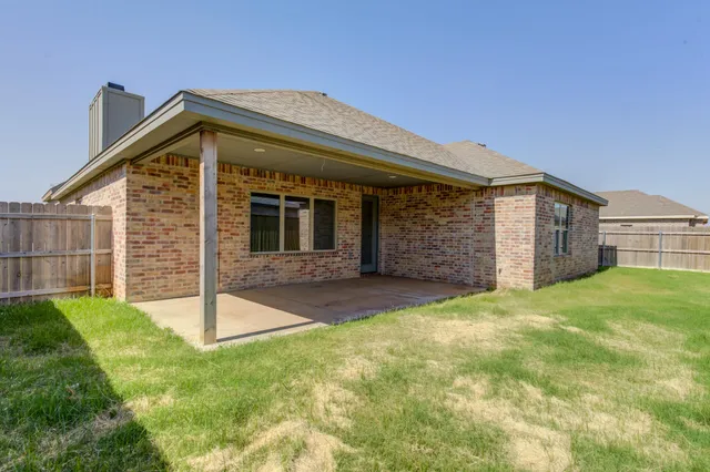 $399,800 | 6904 55th Street, Lubbock, TX 79407