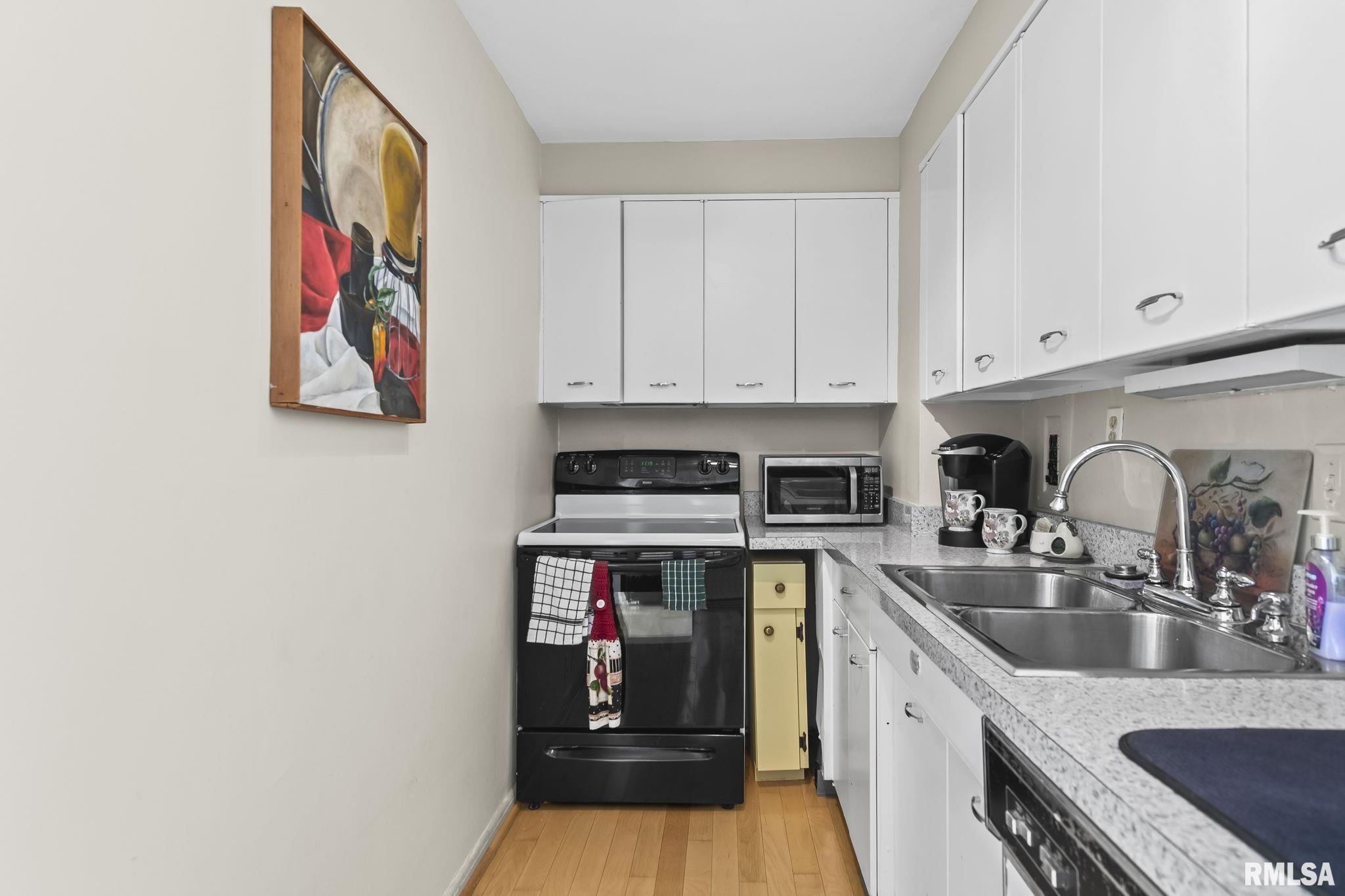 718 South 7th Street, Unit 1003 Springfield, IL 62703 - Photo 9 of 33 Gallery Image 9